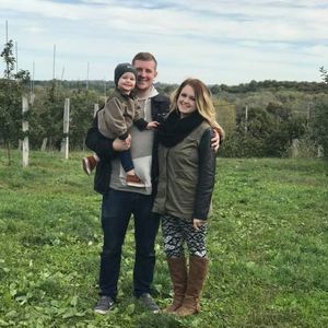 Meet your Posher, Caitlin